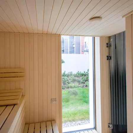 Yellow Rentyear Gdańsk