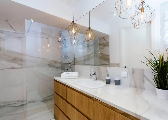 Yellow Rentyear Gdansk