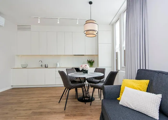 Yellow Rentyear Apartament